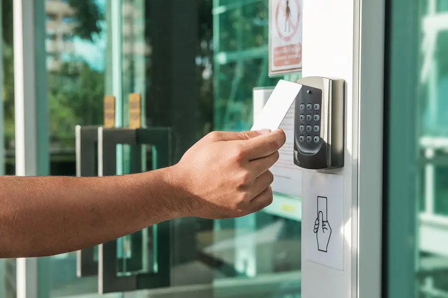 Keypad and Card Access Control System Installations In Greater Vancouver